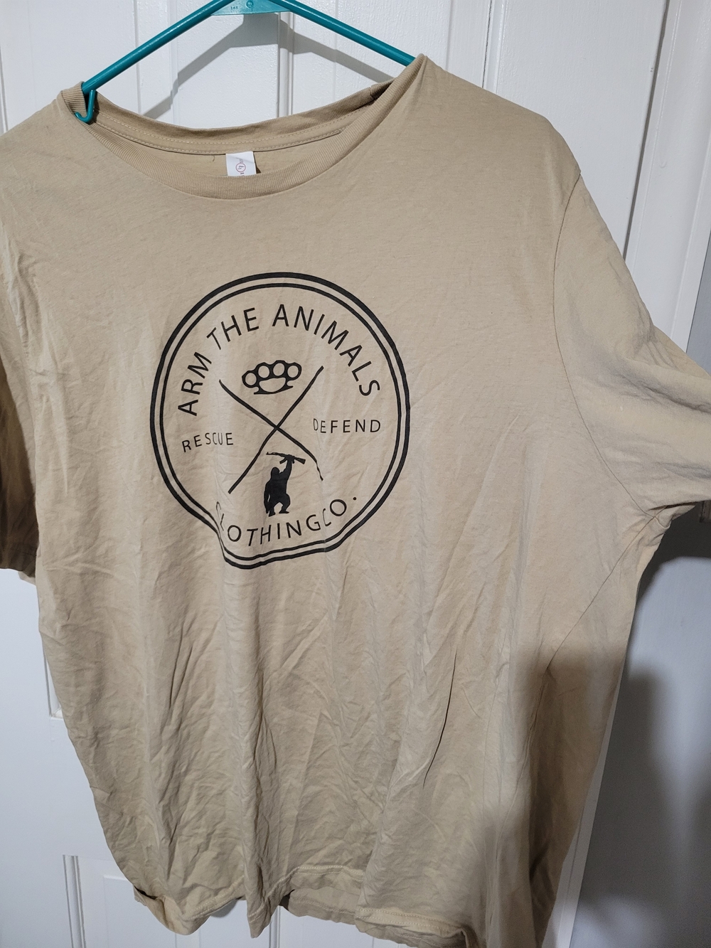 Arm The Animals Beige Short Sleeve Graphic Tee